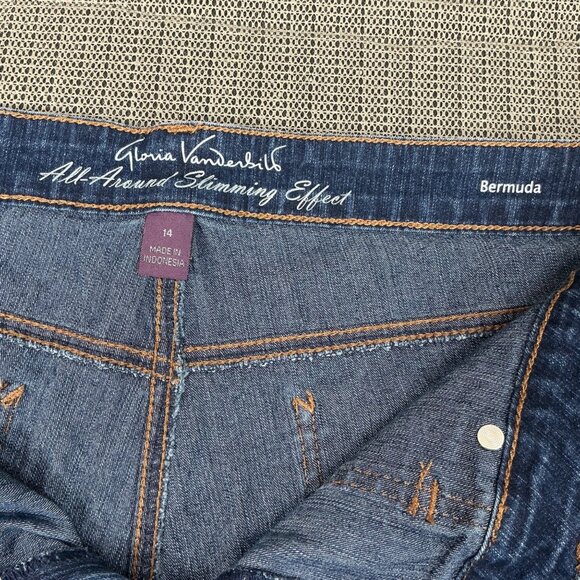 Gloria Vanderbilt Womens 14 Blue Bermuda Denim Shorts All-Around Slimming Effect - Picture 3 of 10
